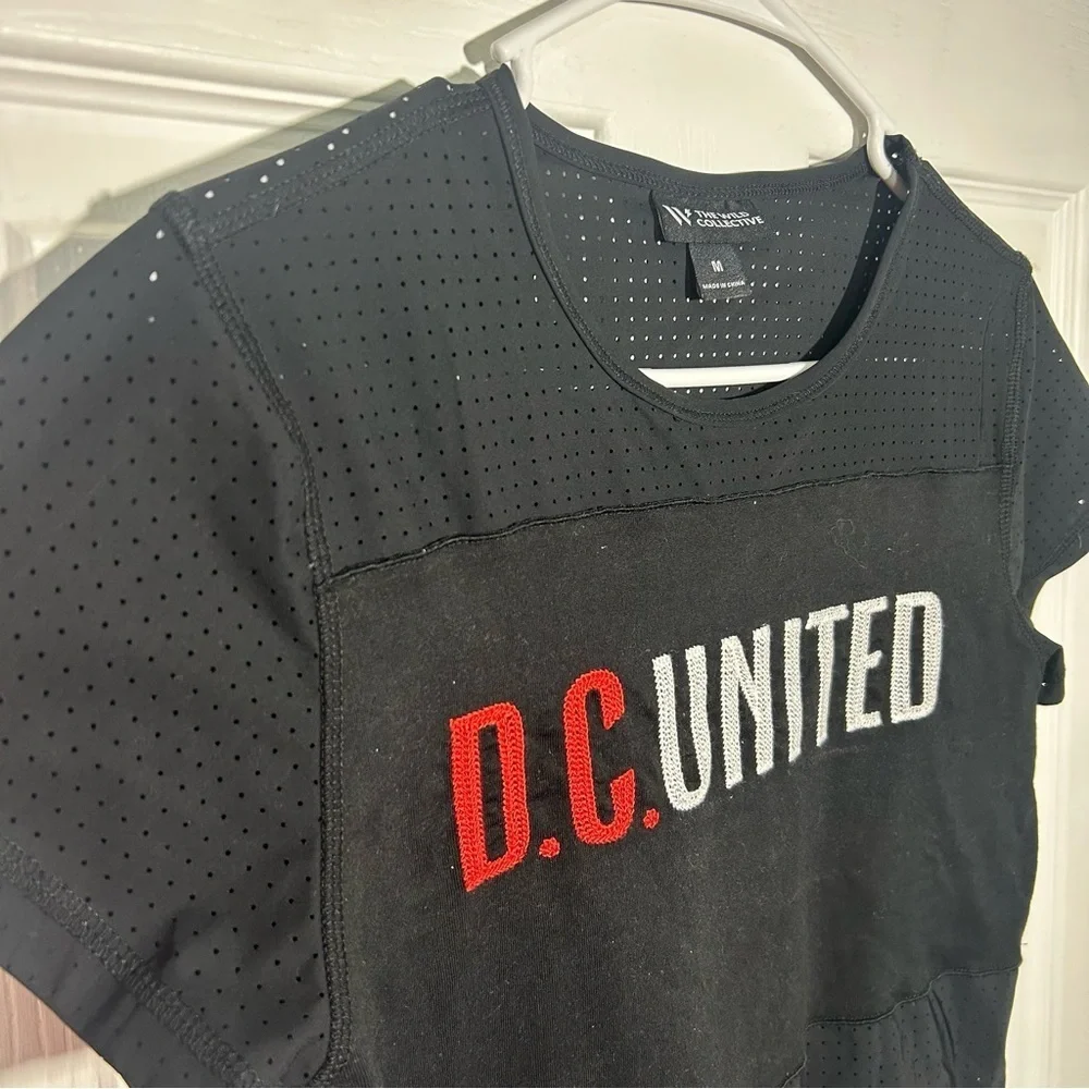 DC United MLS Soccer The Wild Collective Black Perforated Mesh Top Size Medium - Picture 4 of 13
